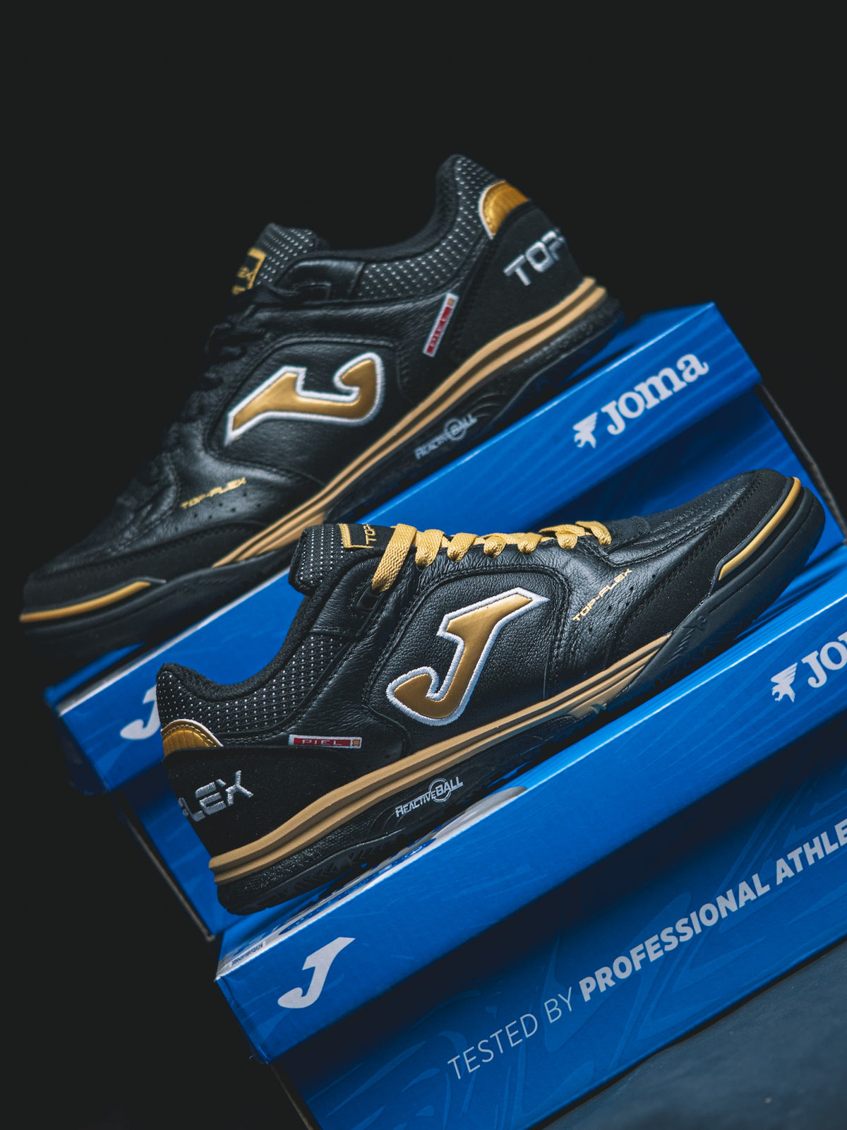 Top Flex Rebound Negro Dorado