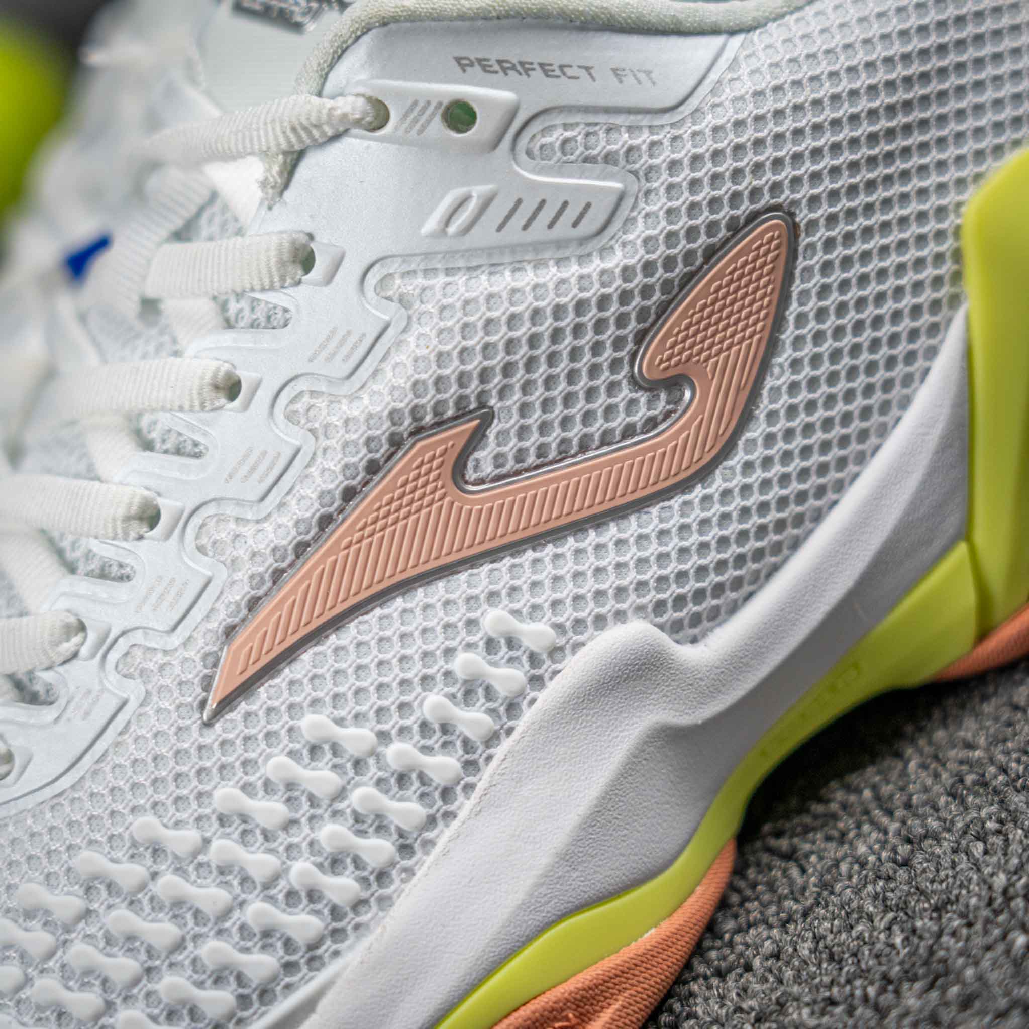 T.ACE 23 Clay Blanco Verde Rosa