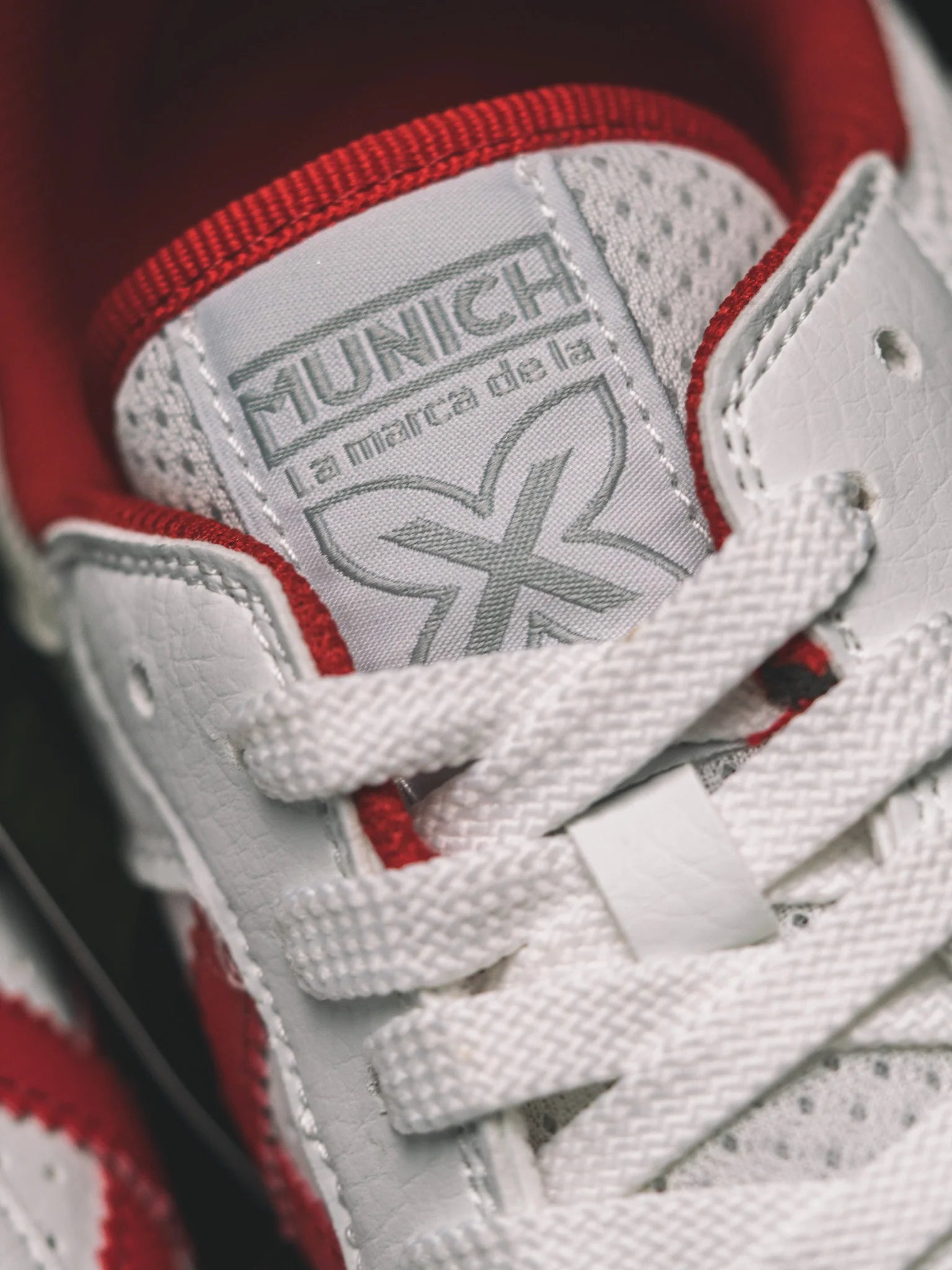 Continental V2 Blanco Rojo