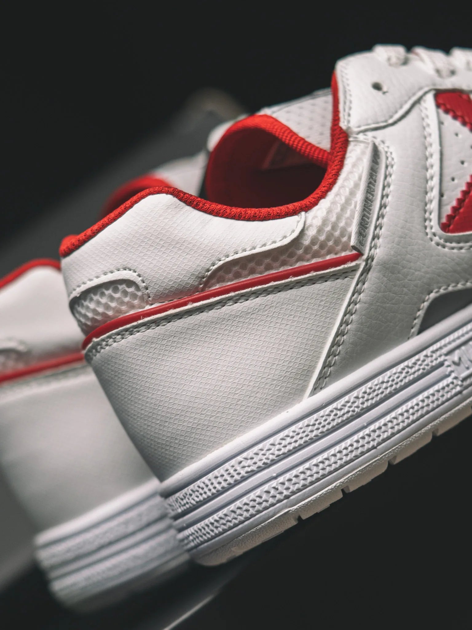Continental V2 Blanco Rojo
