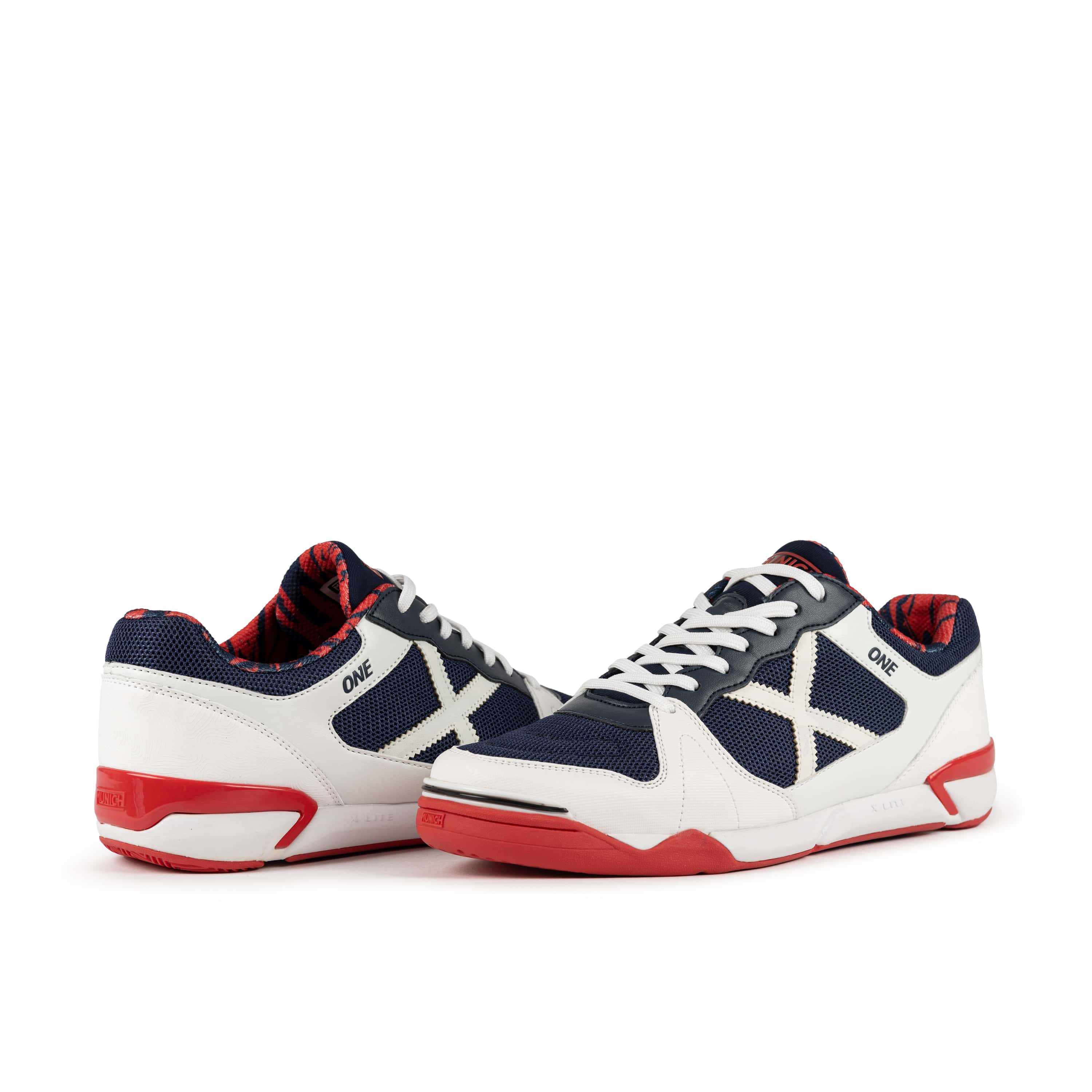 One Indoor Blanco Rojo