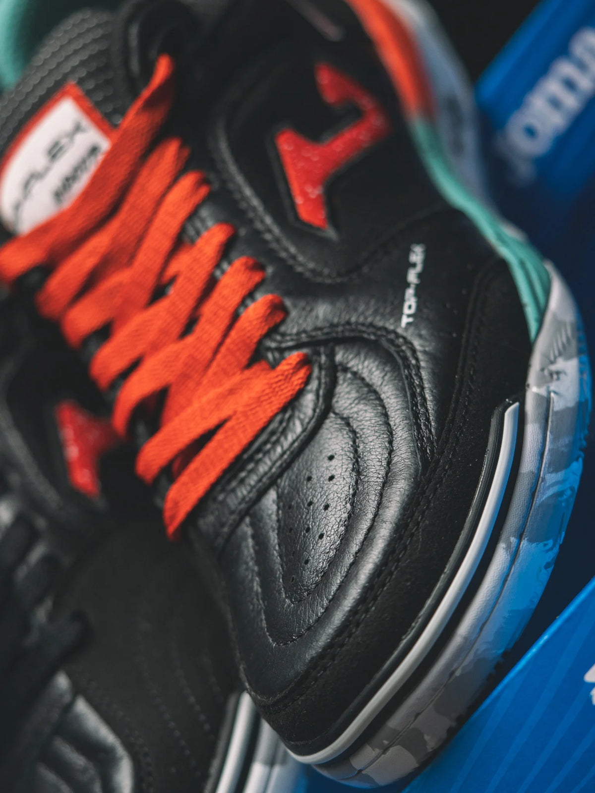 Top Flex Rebound Negro Rojo