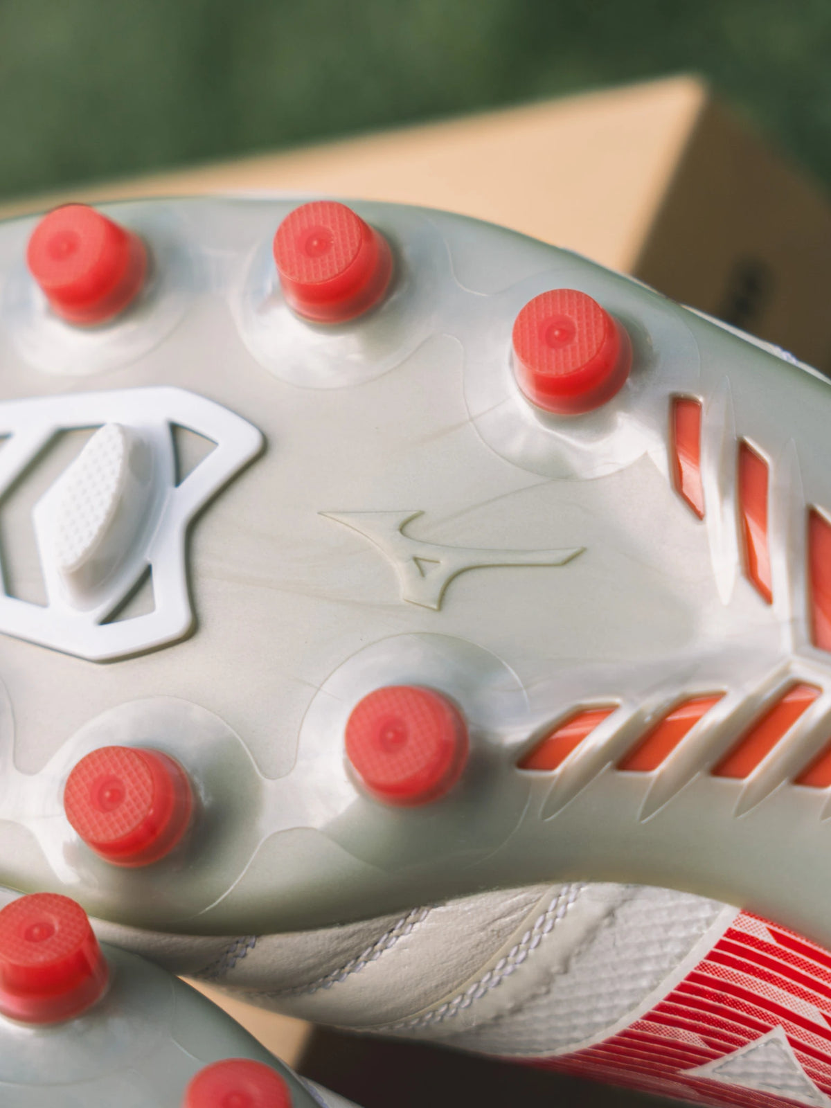 MORELIA NEO IV β ELITE